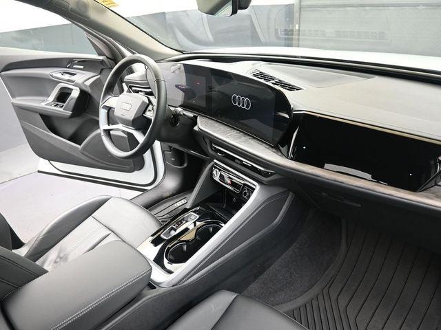 2025 Audi Q5 Premium Plus - Photo 12