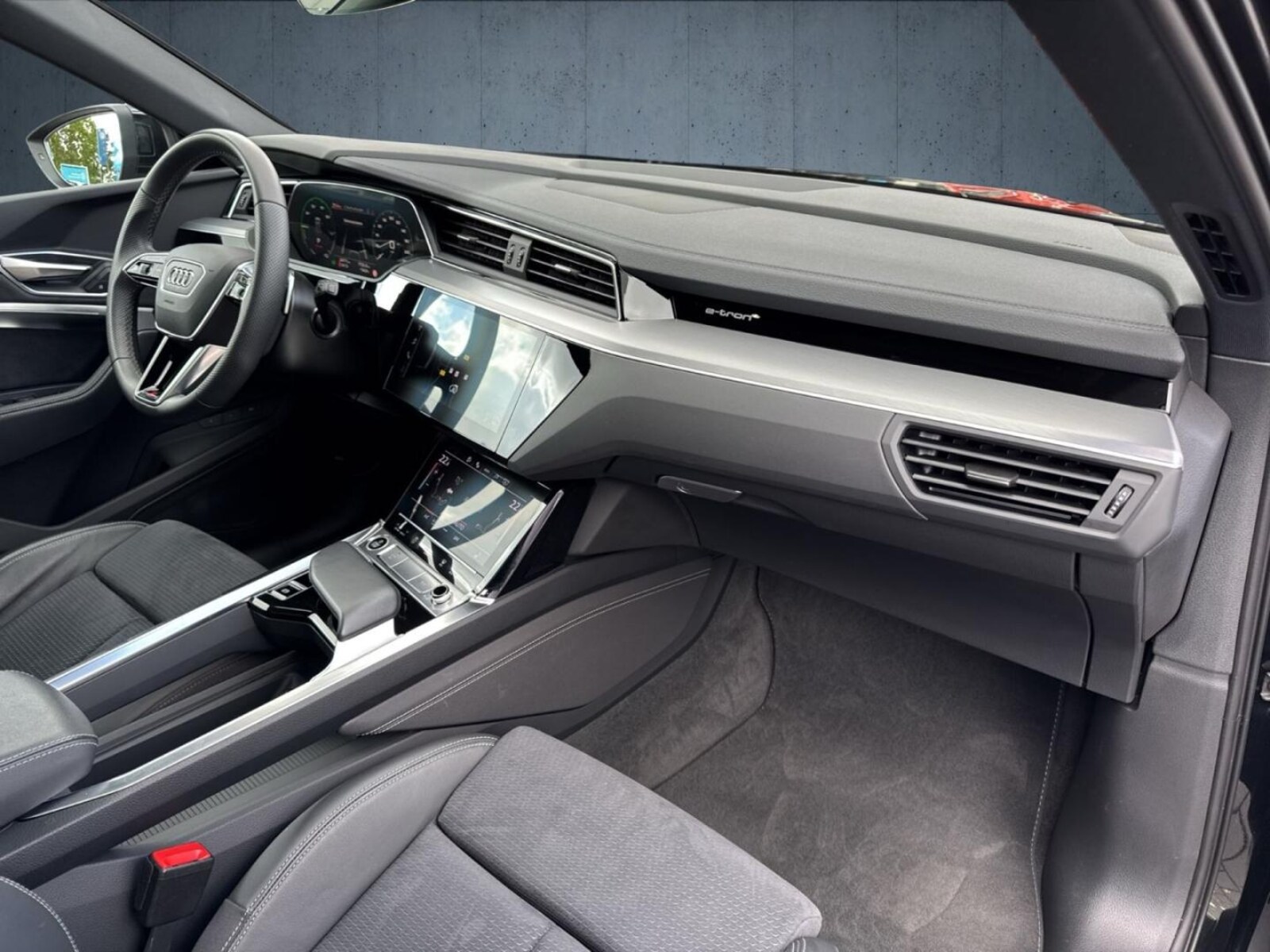 Audi Q8 e-tron – Bild 16