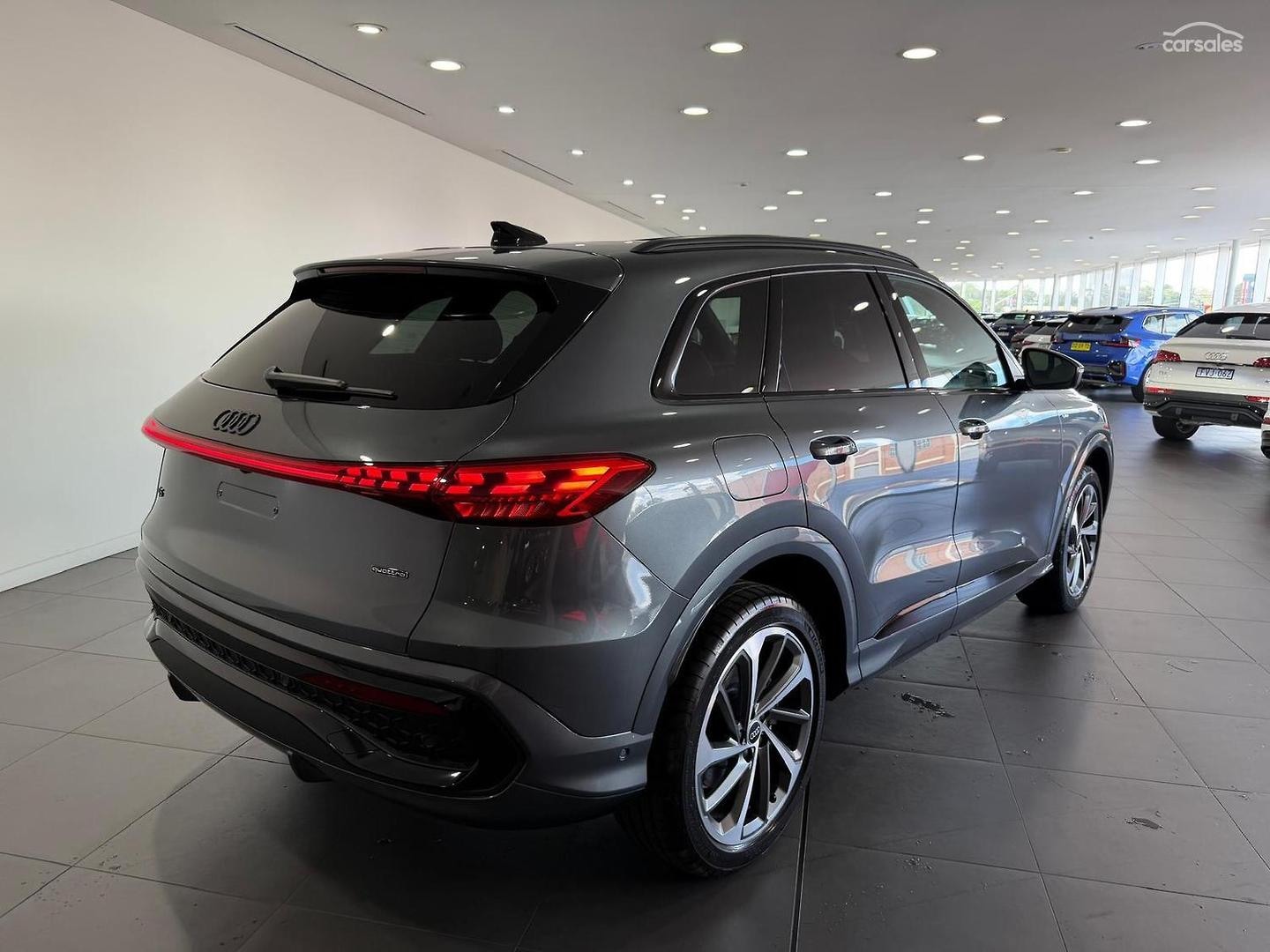 Image about Audi Q5 SUV TDI quattro 150 kW sport
