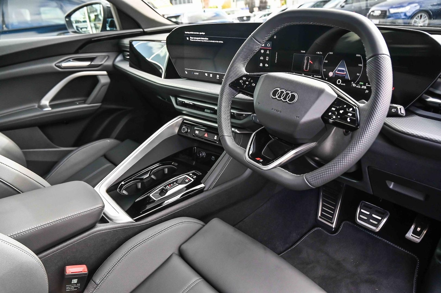 Image about Audi Q5 SUV TDI quattro 150 kW sport