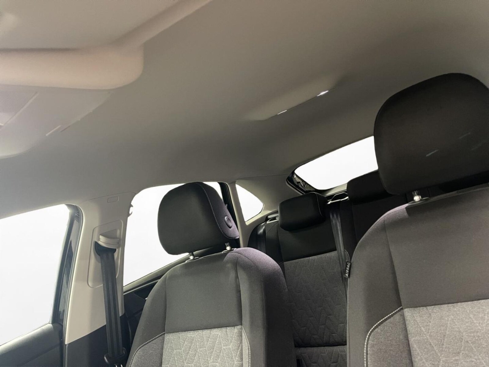 Volkswagen Taigo – Bild 9