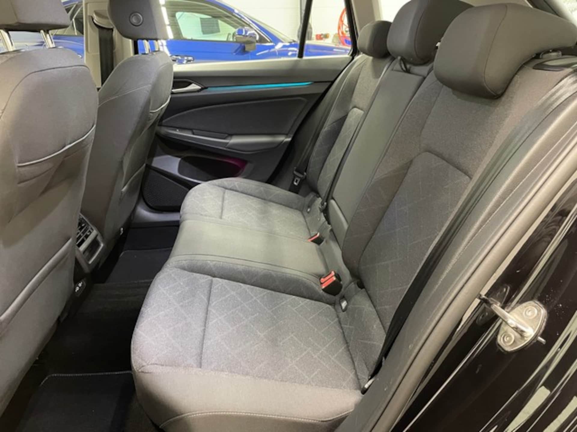 Volkswagen Golf Variant Life