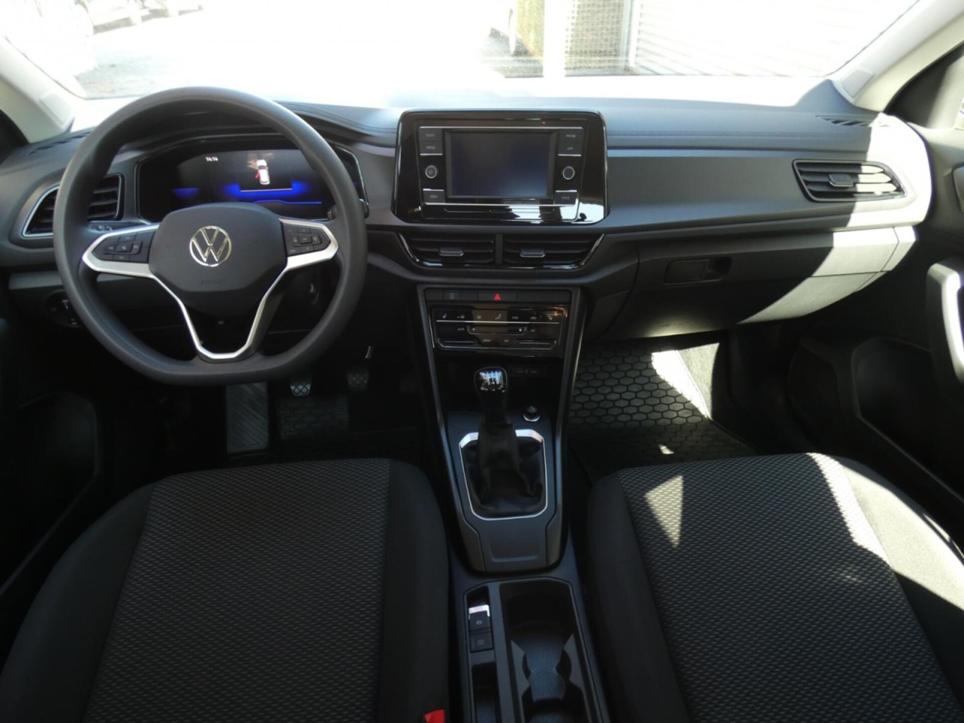 Volkswagen T-Roc Basis-Modell