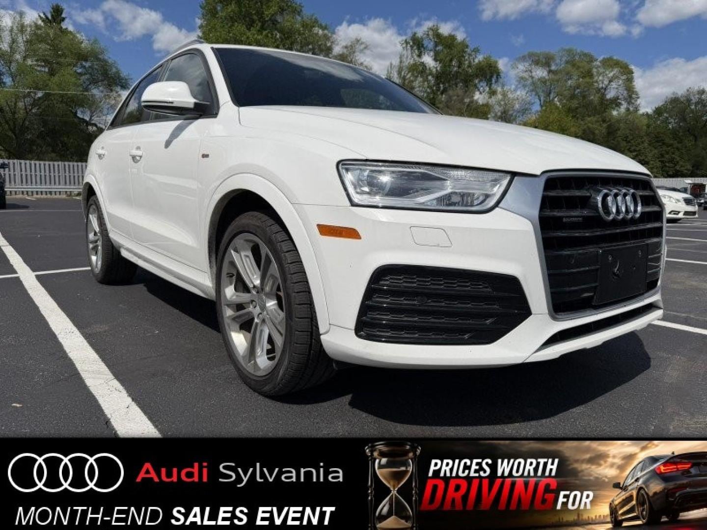 2023 Audi Q5 45 Premium Plus's photo