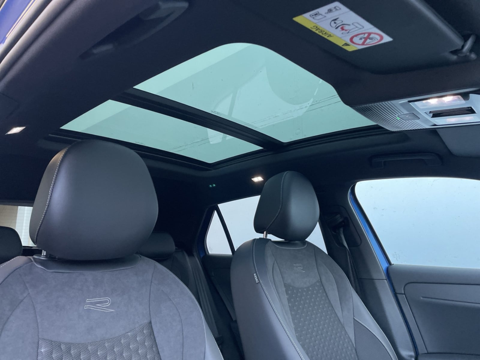 Volkswagen T-Roc – Bild 8