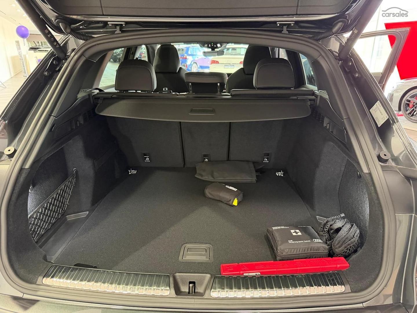 Image about Audi Q5 SUV TDI quattro 150 kW sport
