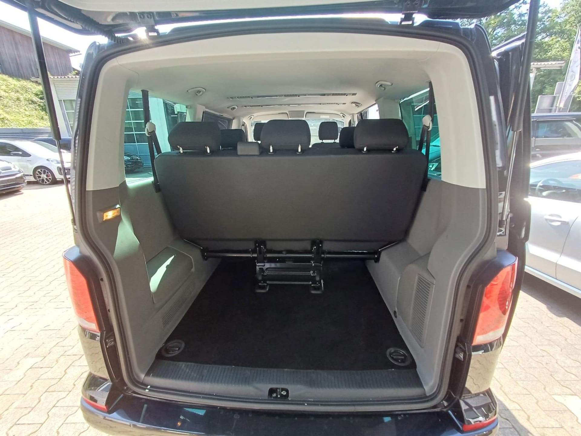 Volkswagen T6.1 Caravelle kurzer Radstand Comfortline