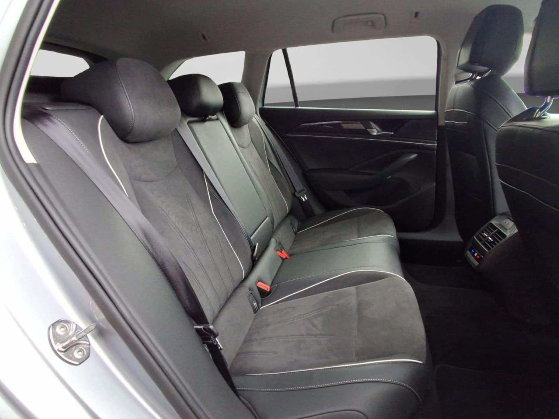 Volkswagen Passat Business