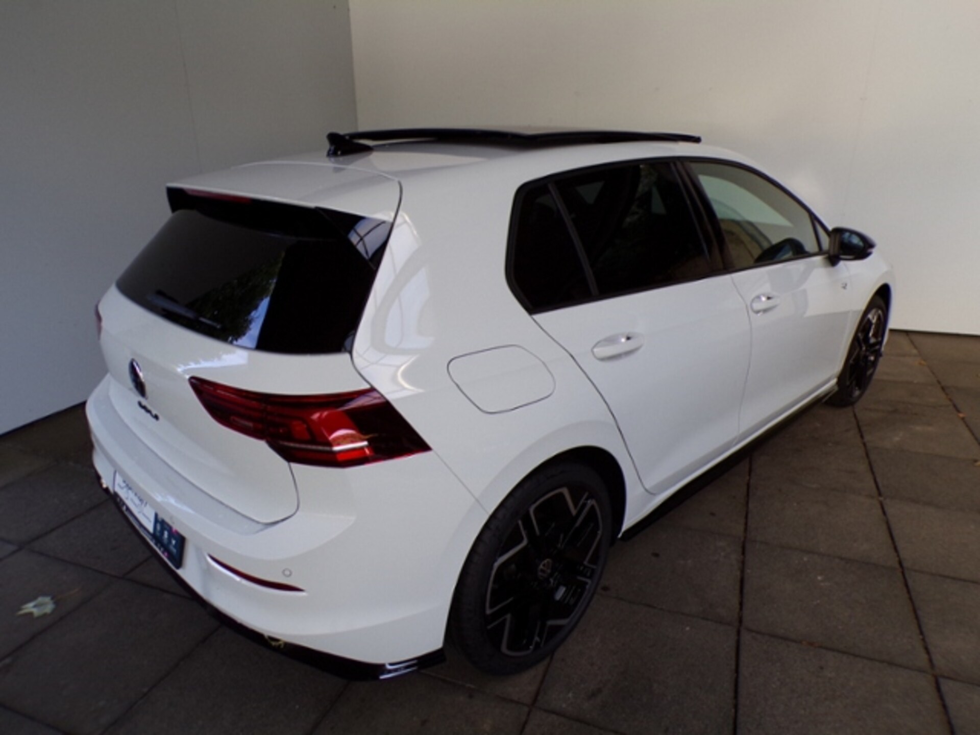 Volkswagen Golf R-Line