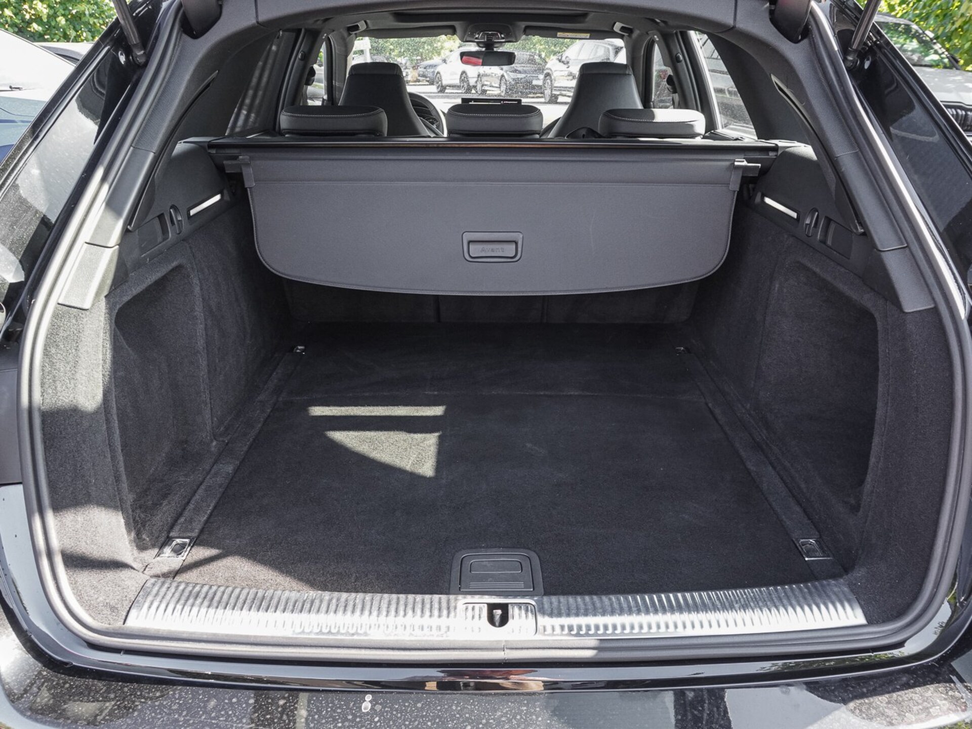 Audi A4 Avant S line