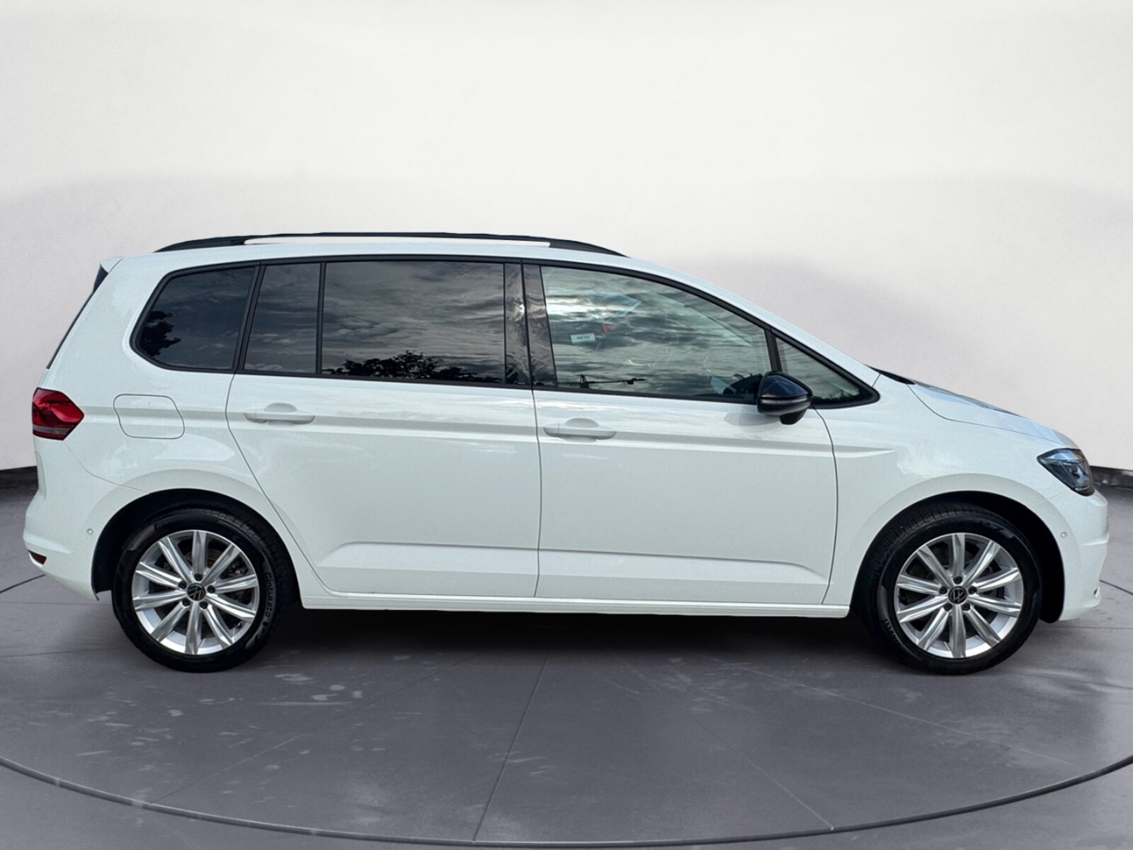 Volkswagen Touran – Bild 6