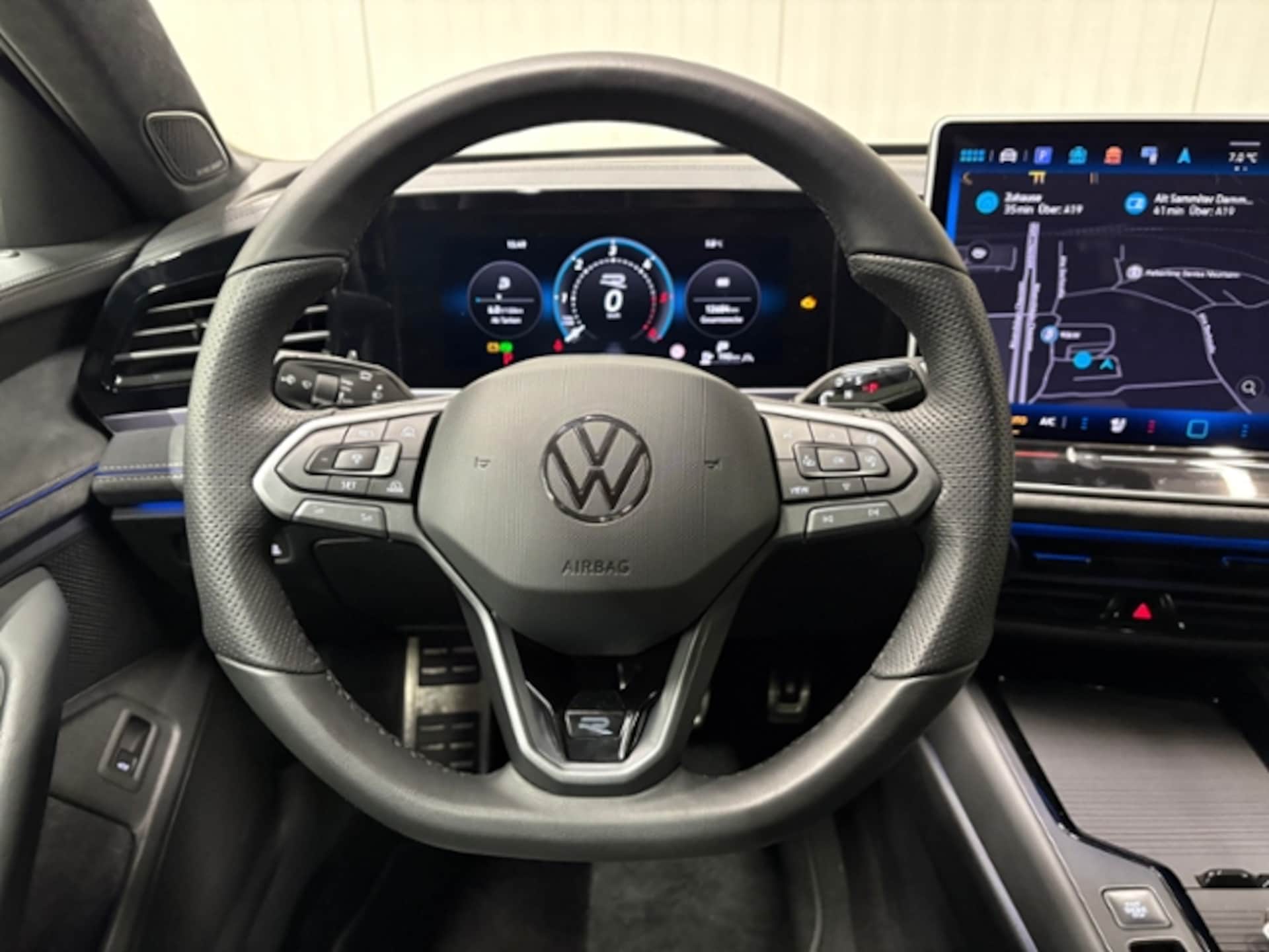 Volkswagen Passat R-Line