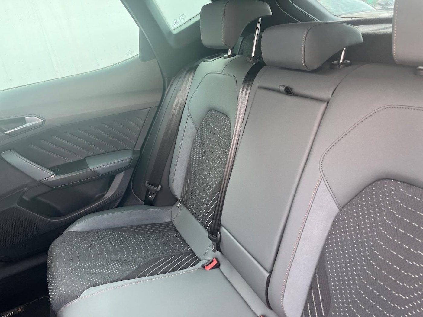 CUPRA Formentor 1.5 TSI e-Hybrid VZ DSG 200 kW (272 CV) — photo 14