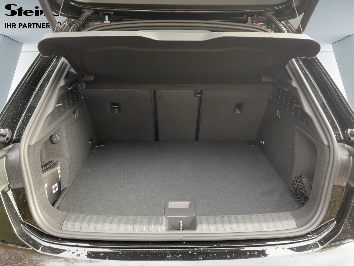 Image about Audi RS 3 Sportback TFSI quattro S tronic