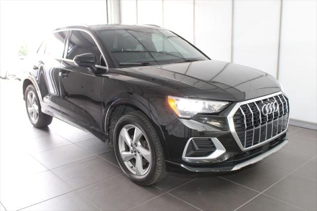 2020 Audi Q3 Premium