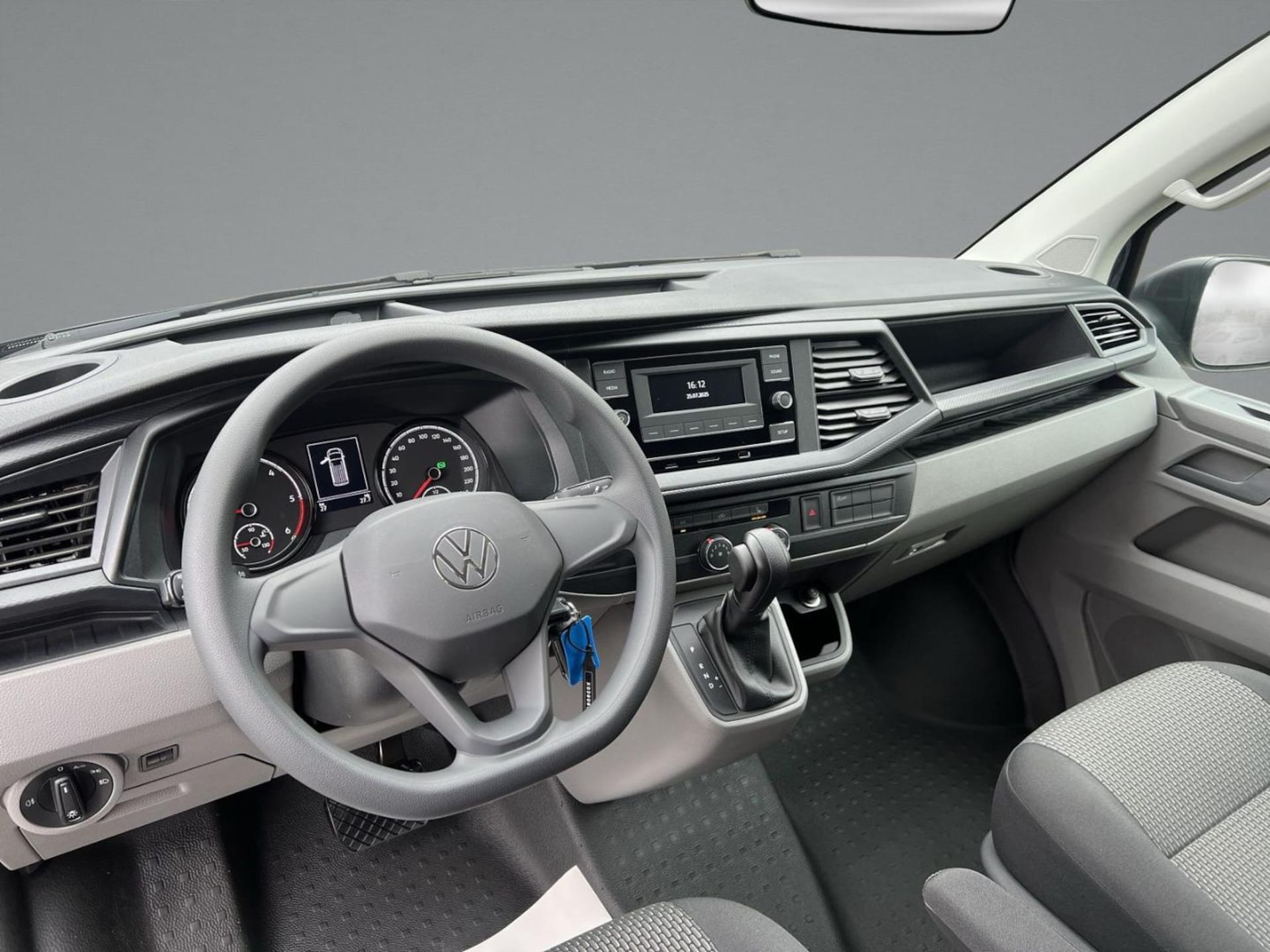 Volkswagen T6.1 Transporter Kasten kurzer Radstand