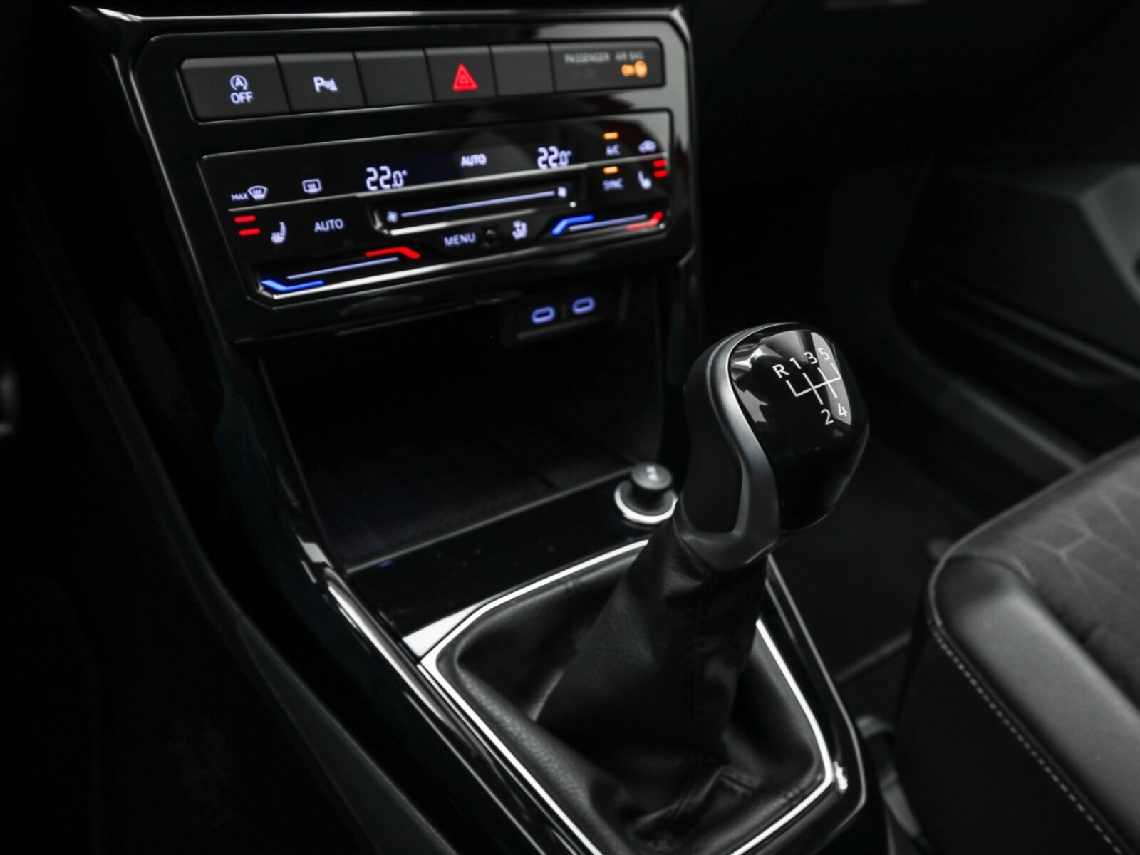 Volkswagen T-Cross – Bild 10