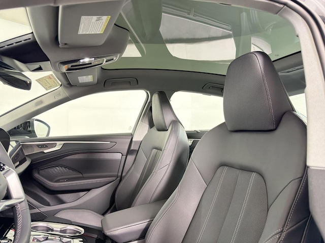 2026 Audi A6 Prestige - Photo 13