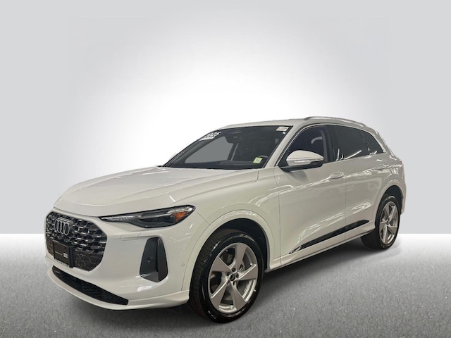 Photo of 2025 Audi Q5 