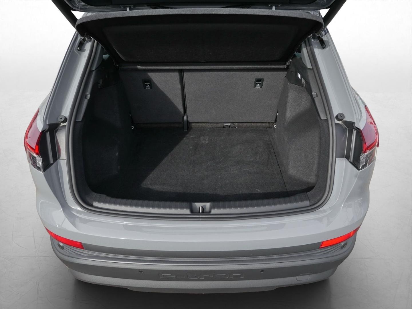 Bild über Audi Q4 e-tron 40 e-tron - für weitere Informationen kontaktieren Sie den Audi Partner