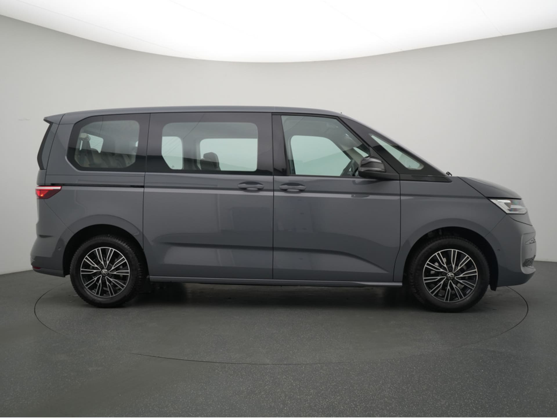 Volkswagen Multivan Basis-Modell