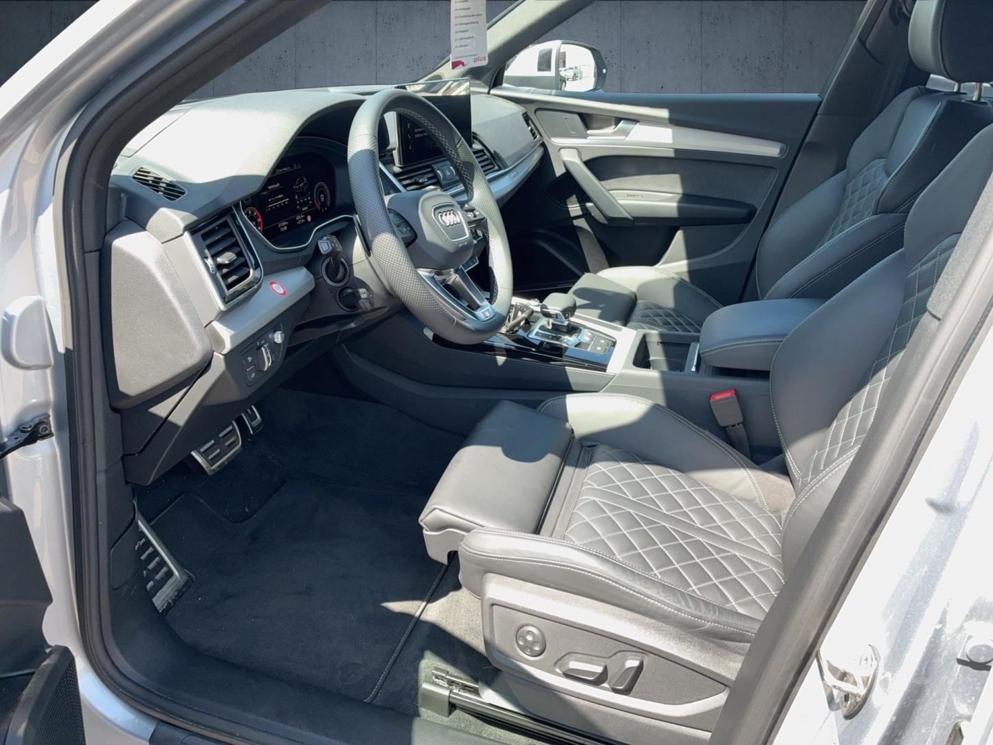 Bild über Audi SQ5 TDI tiptronic - für weitere Informationen kontaktieren Sie den Audi Partner