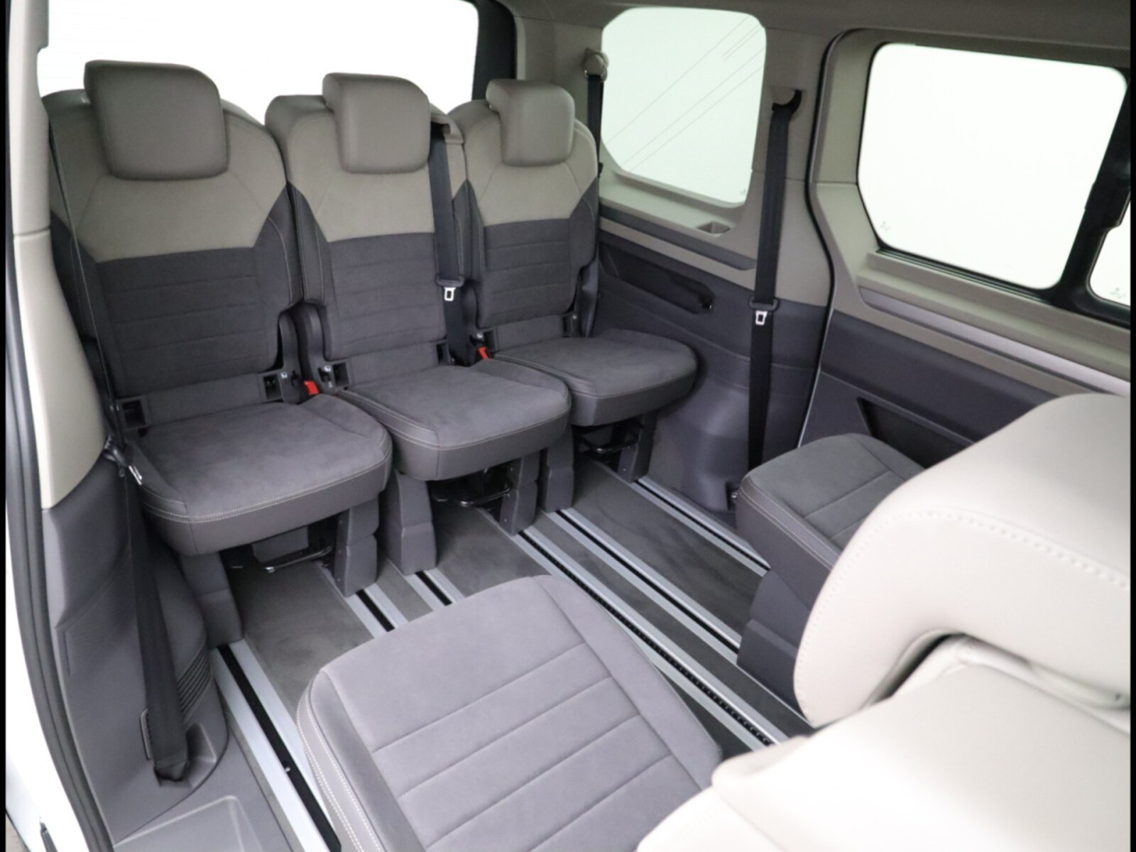 Volkswagen Multivan – Bild 15