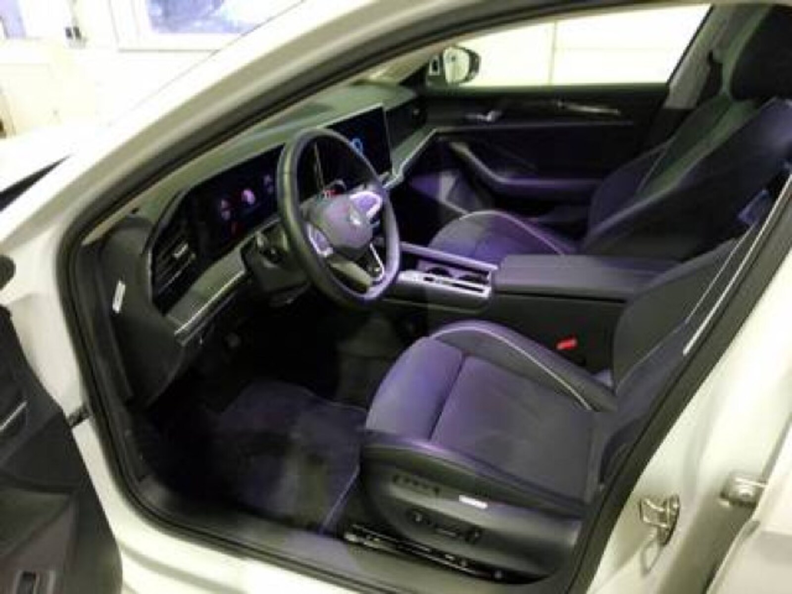 Volkswagen Passat – Bild 5