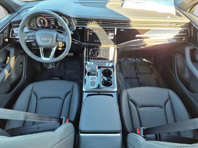2026 Audi Q7 Premium Plus - Photo 14