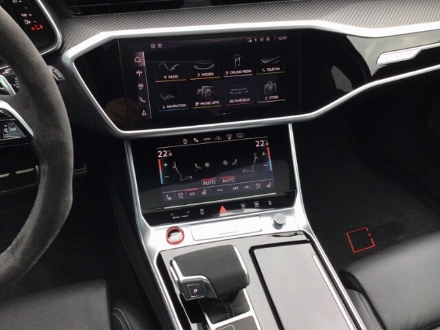 Image about Audi RS 6 Avant performance quattro tiptronic