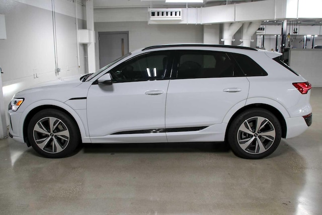2024 Audi Q8 e-tron