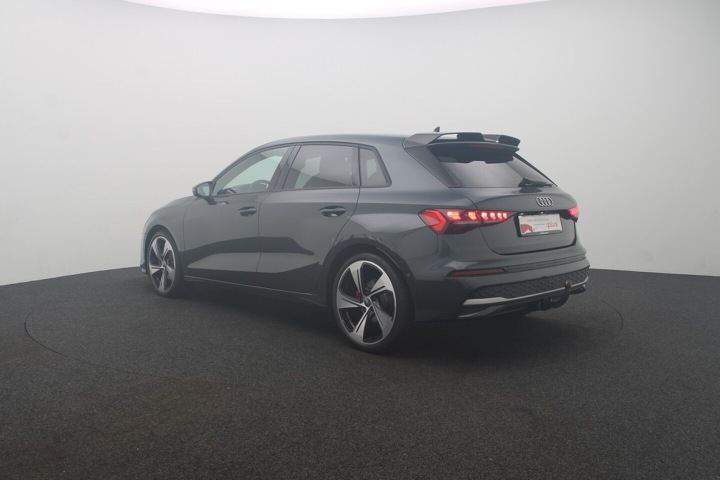 Bild über Audi A3 Sportback 35 TDI S tronic - für weitere Informationen kontaktieren Sie den Audi Partner