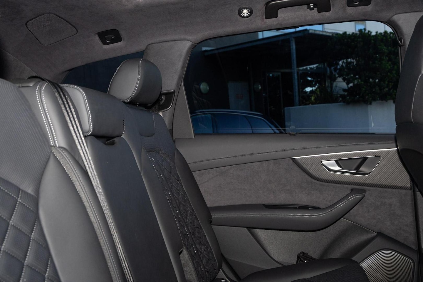Image about Audi SQ7 SUV TFSI quattro tiptronic