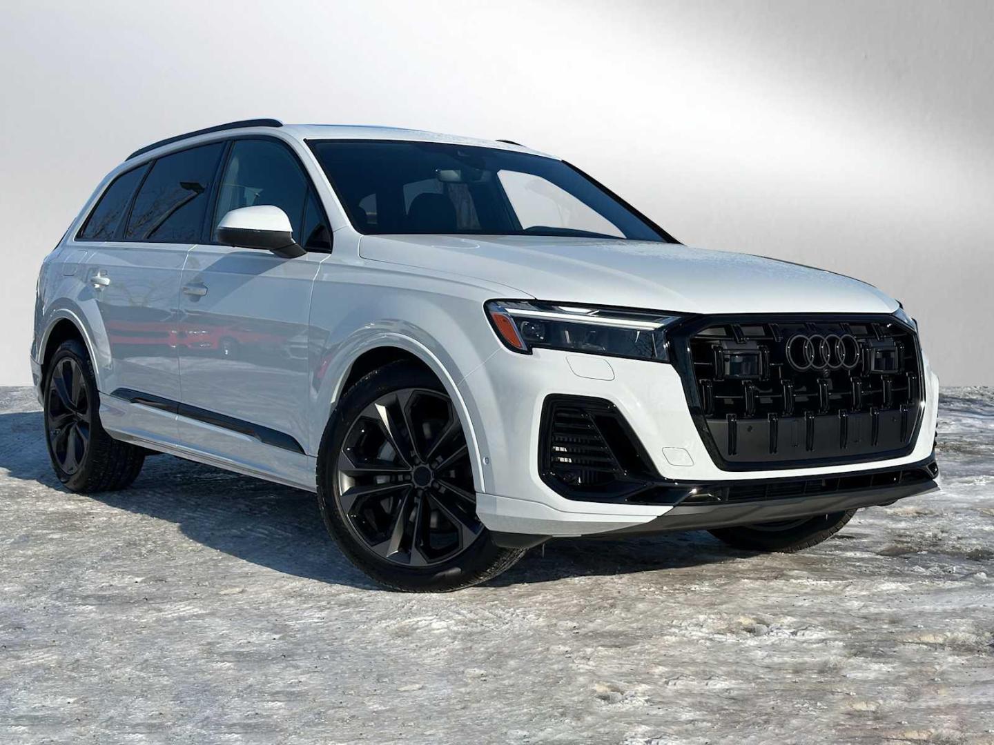2026 Audi Q7 55 Premium Plus quattro Tiptronic's photo
