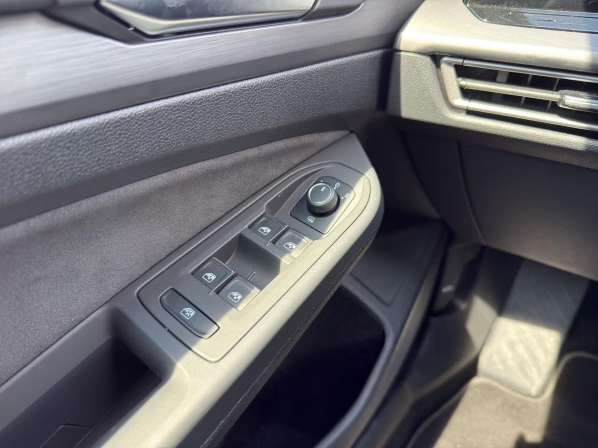 Volkswagen Golf Style