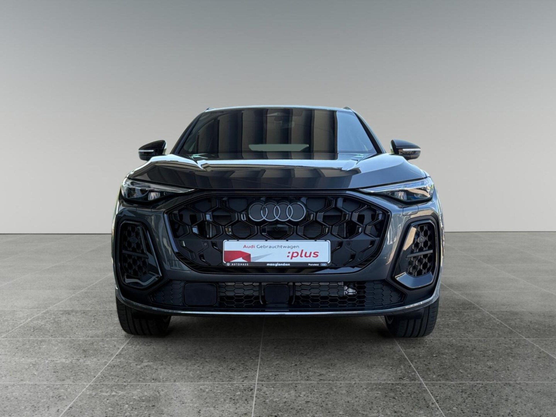 Audi Q5 SUV e-hybrid