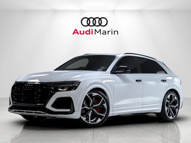 Photo of 2024 Audi RS Q8