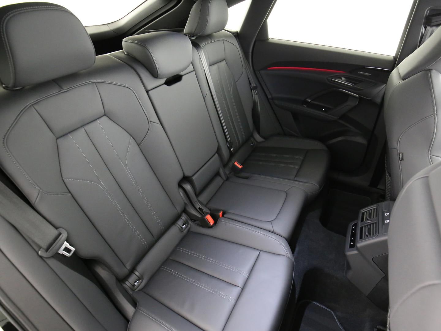 Bild über Audi Q5 Sportback TDI quattro 150 kW S tronic - für weitere Informationen kontaktieren Sie den Audi Partner