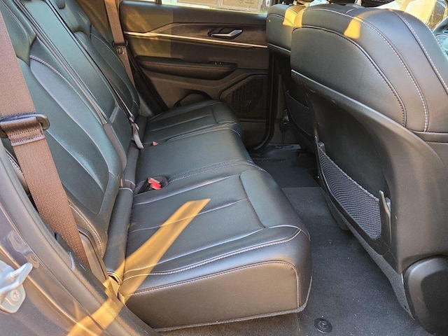 2025 Jeep Grand Cherokee Limited - Photo 18