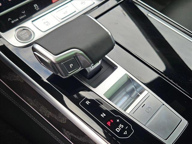 2025 Audi A8 Base - Photo 10