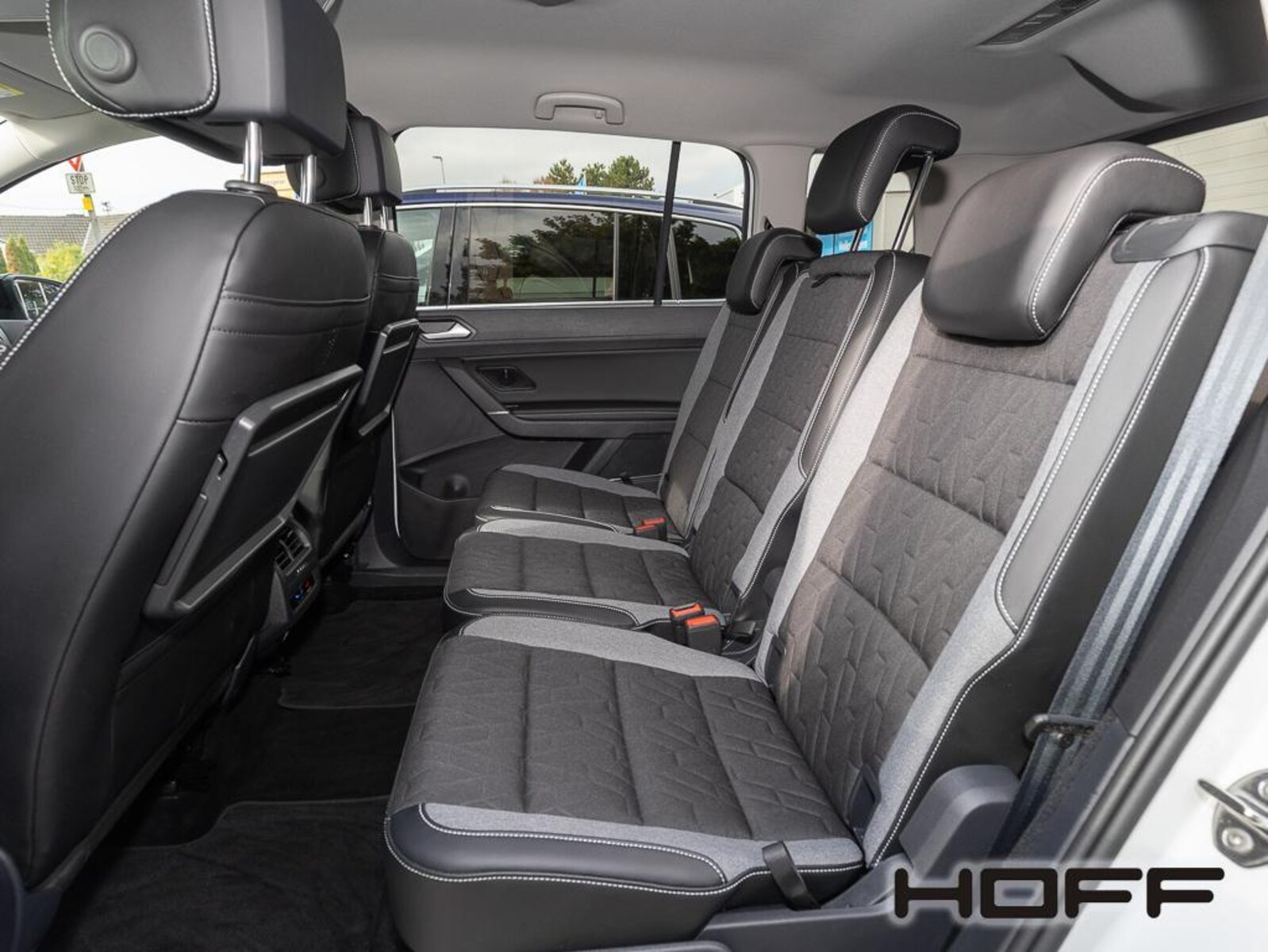 Volkswagen Touran – Bild 11