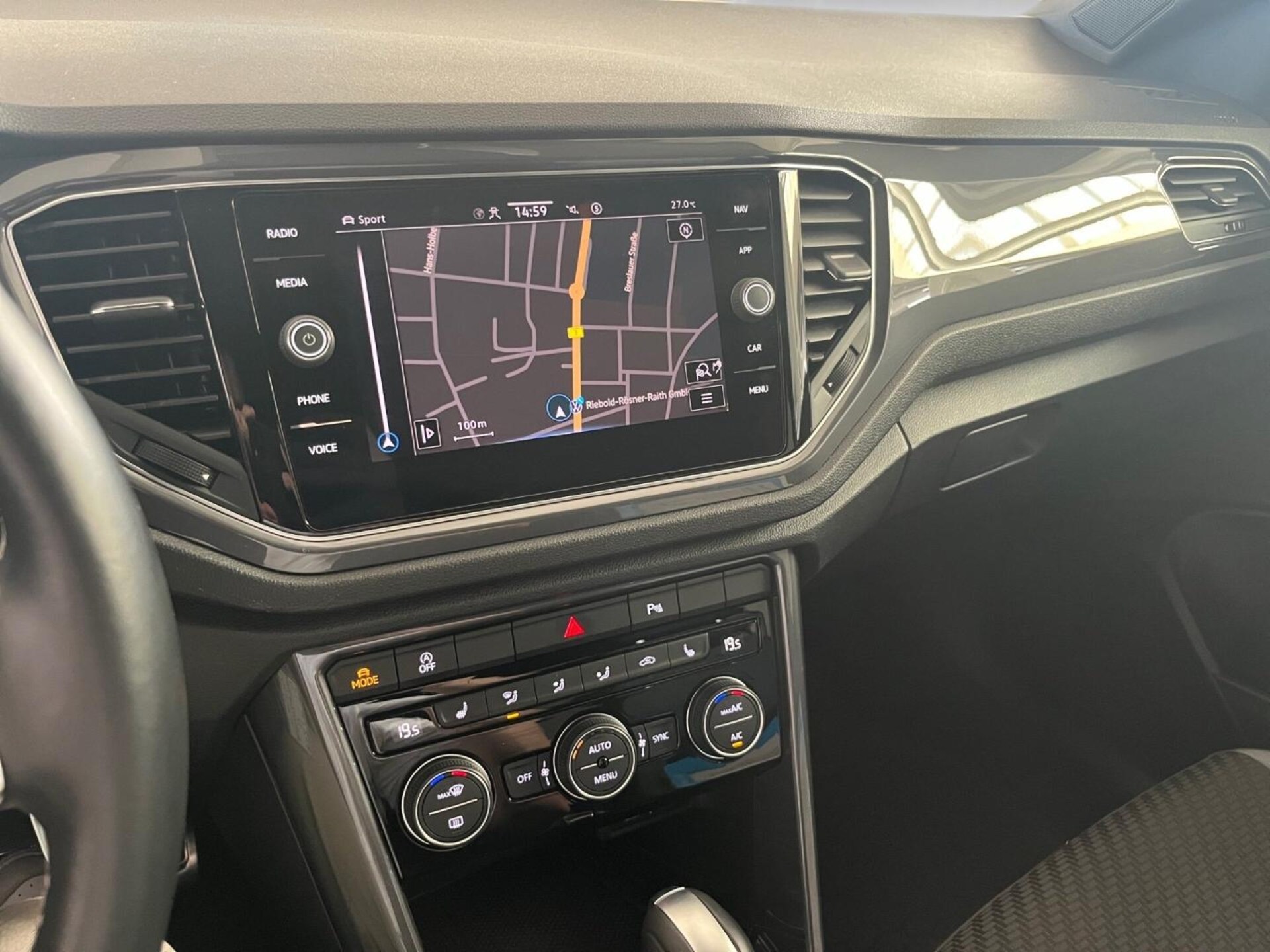 Volkswagen T-Roc Sport