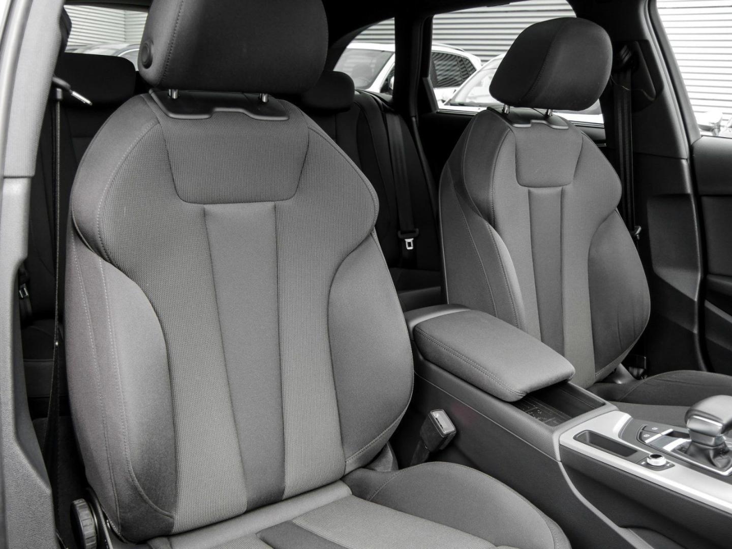 Bild über Audi A4 allroad quattro 45 TFSI quattro S tronic - für weitere Informationen kontaktieren Sie den Audi Partner