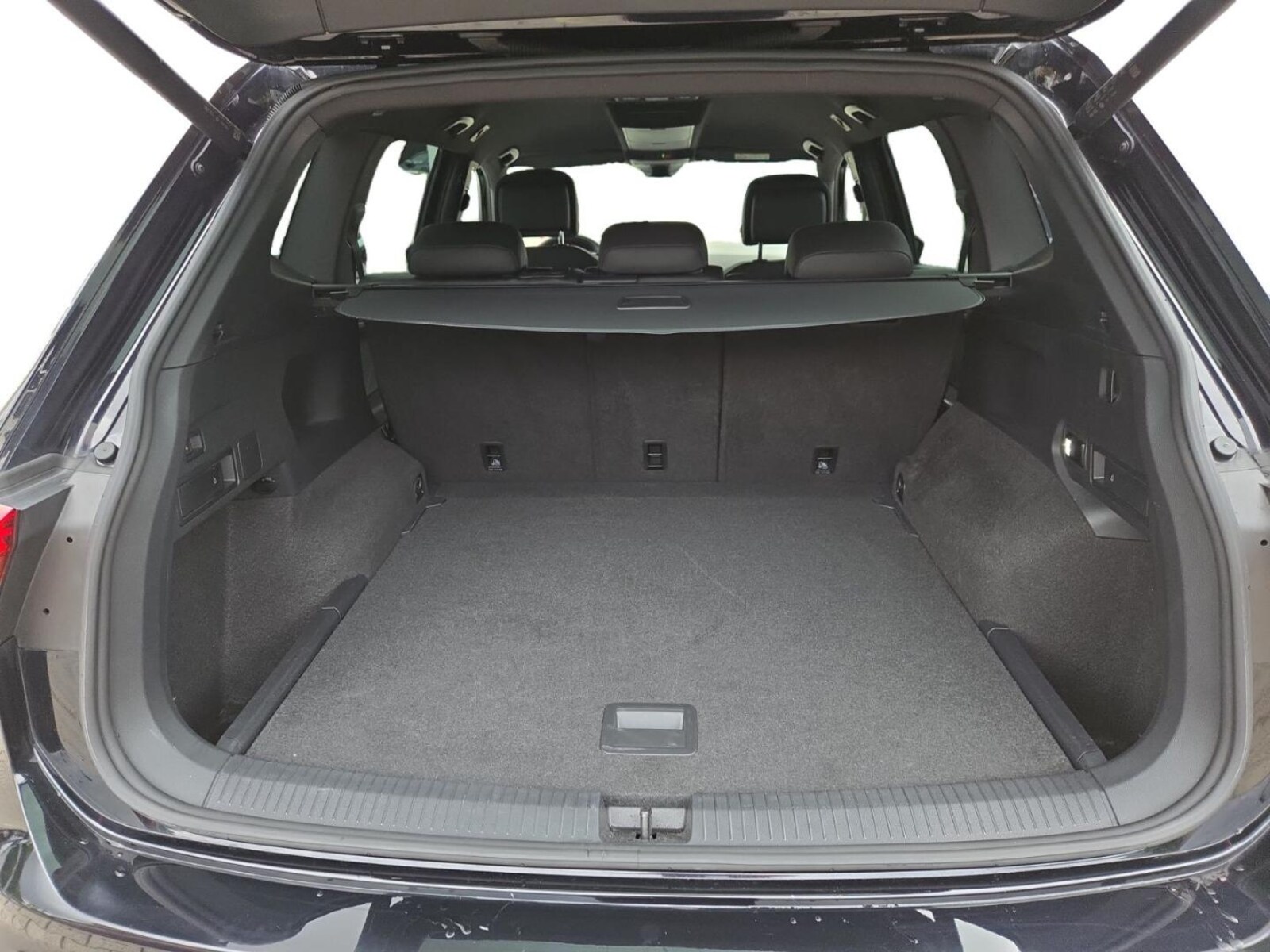 Volkswagen Tiguan Allspace – Bild 14