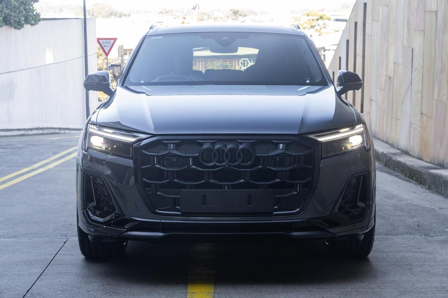 Image about Audi SQ7 SUV TFSI quattro tiptronic