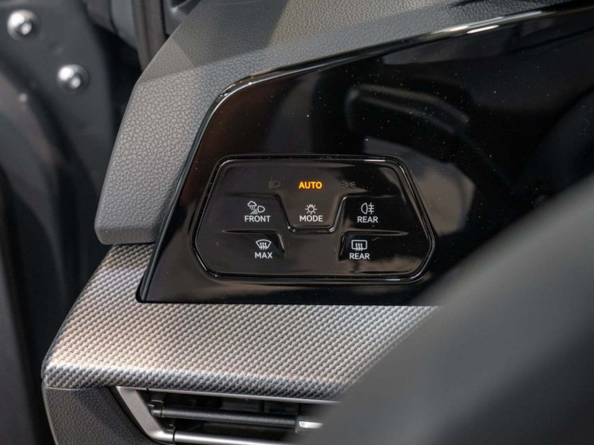 Volkswagen Golf Variant R-Line