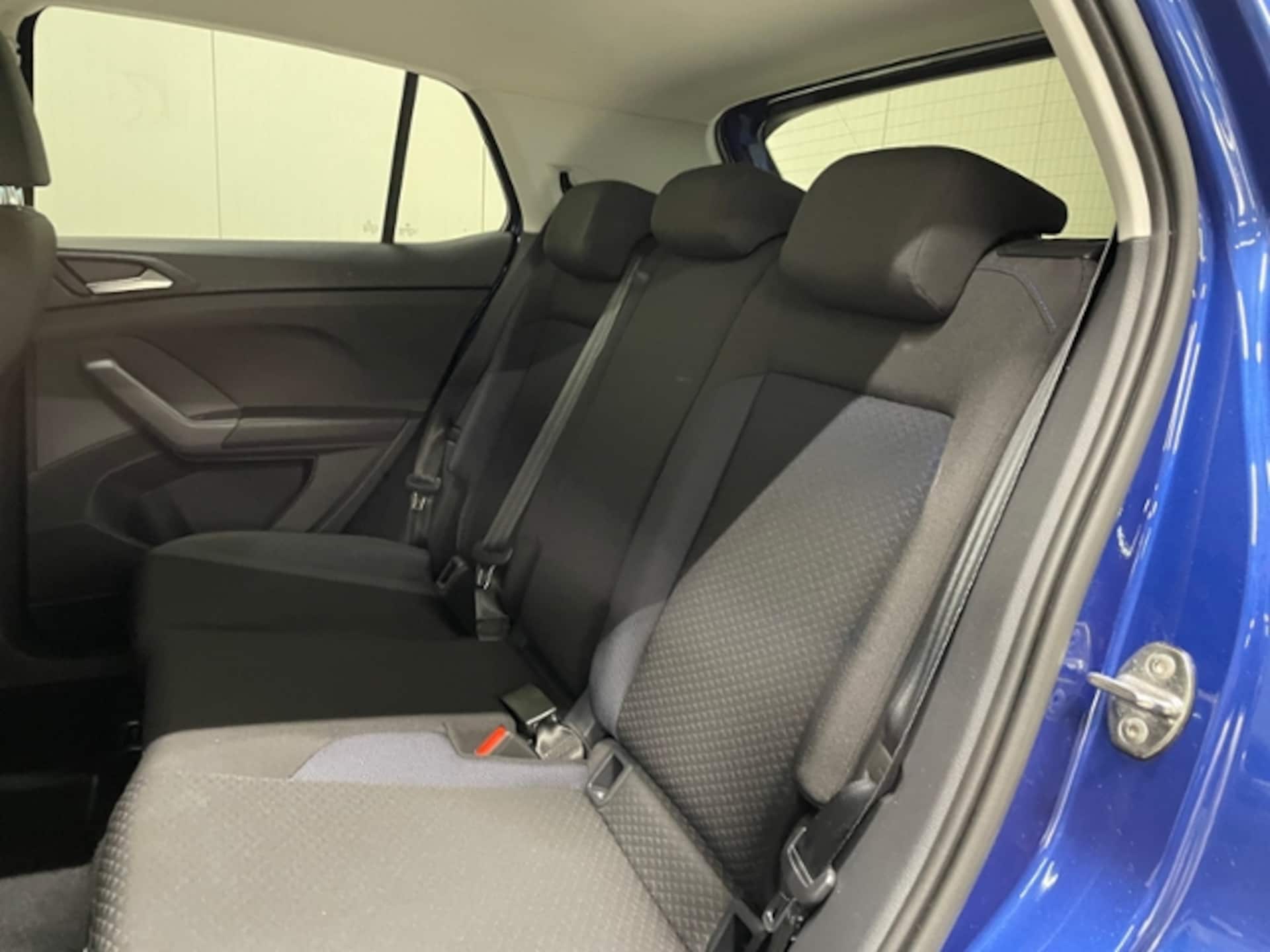 Volkswagen T-Cross United