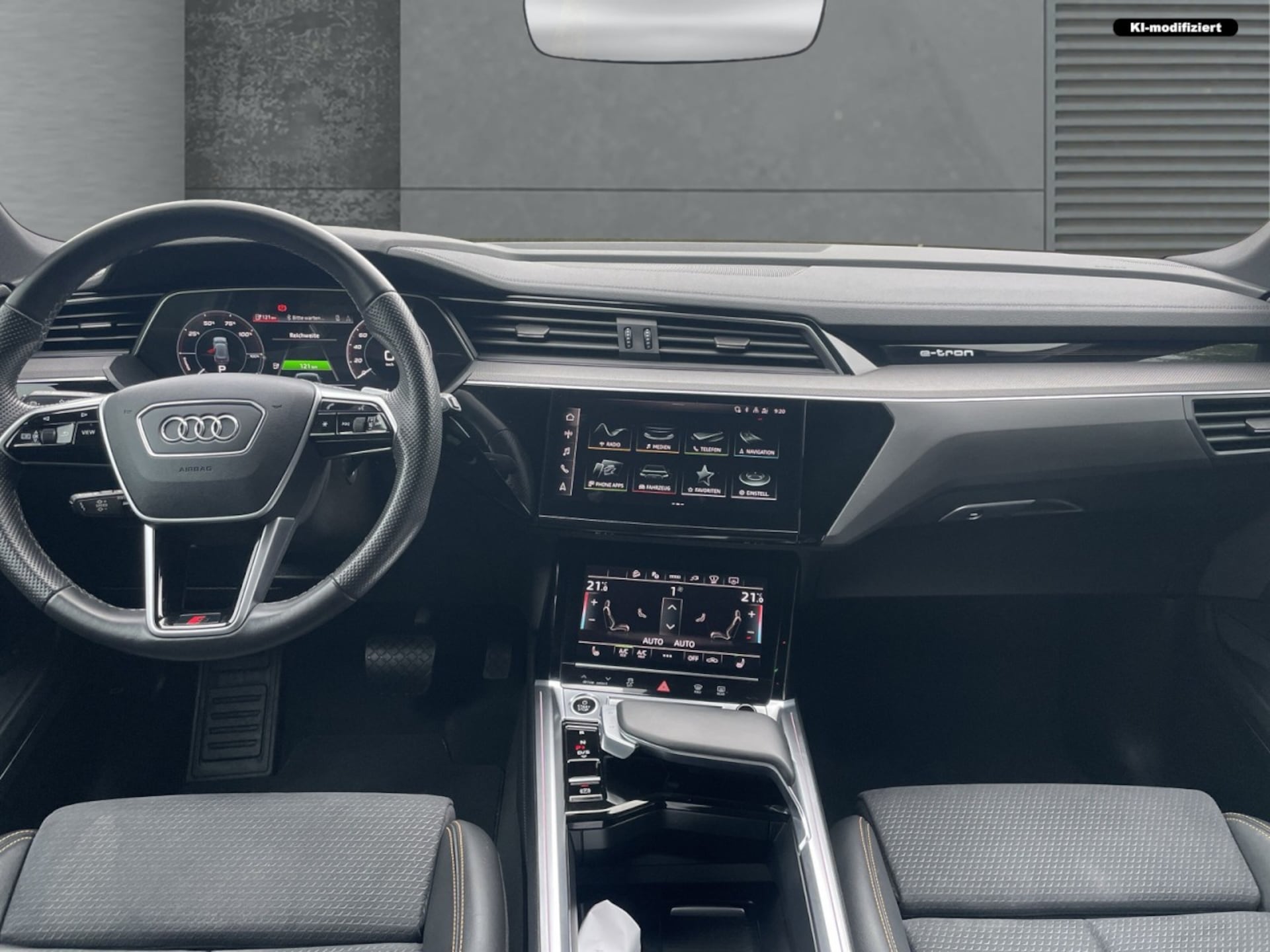 Audi e-tron S line