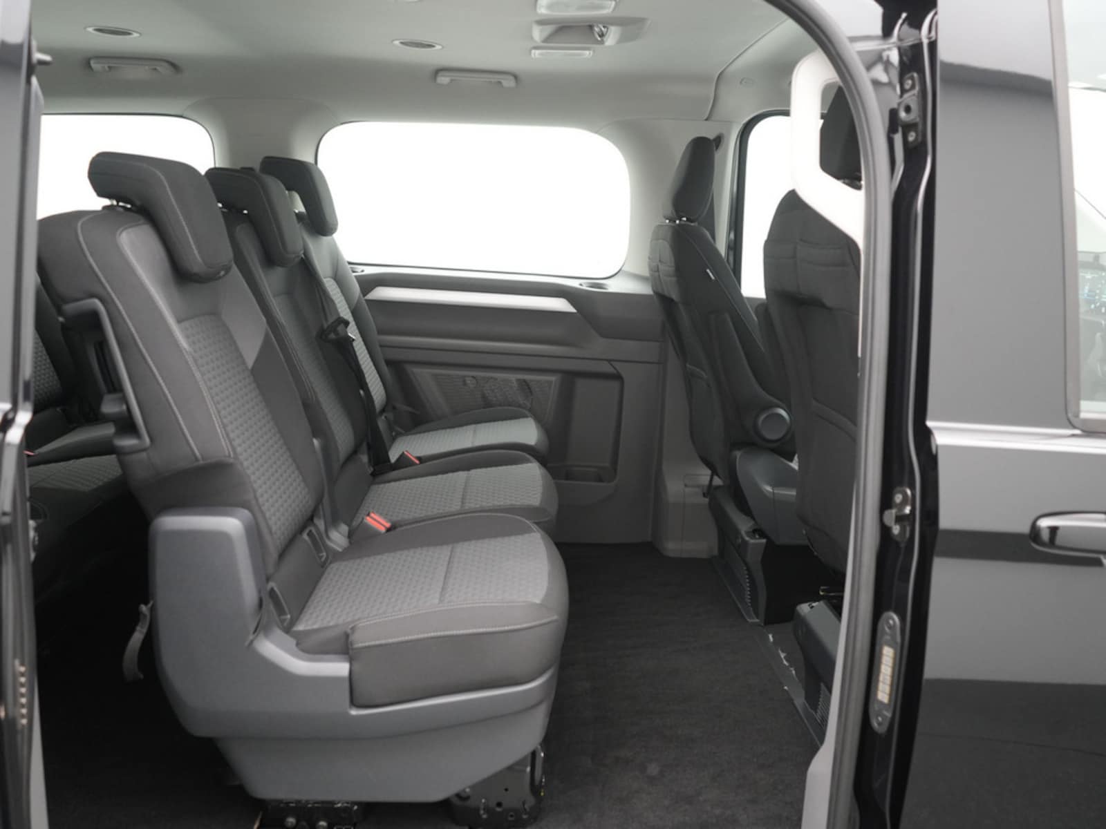 Volkswagen Caravelle – Bild 16