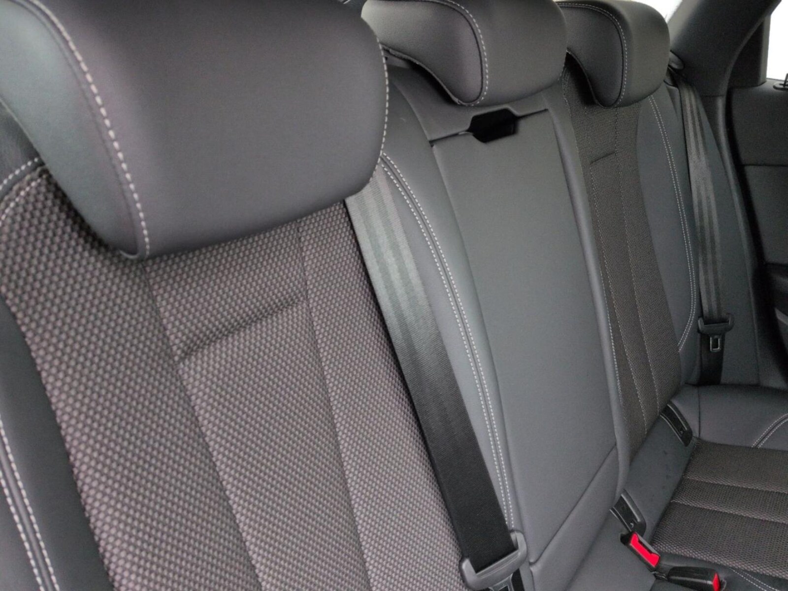 Audi A4 Avant – Bild 8